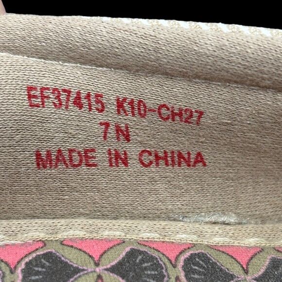 Grasshoppers Tan White Pinstripe Canvas 3Eye Lace Up Sneaker Womens Size 7Narrow - Picture 11 of 11